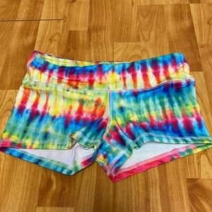 Fleo Shorts